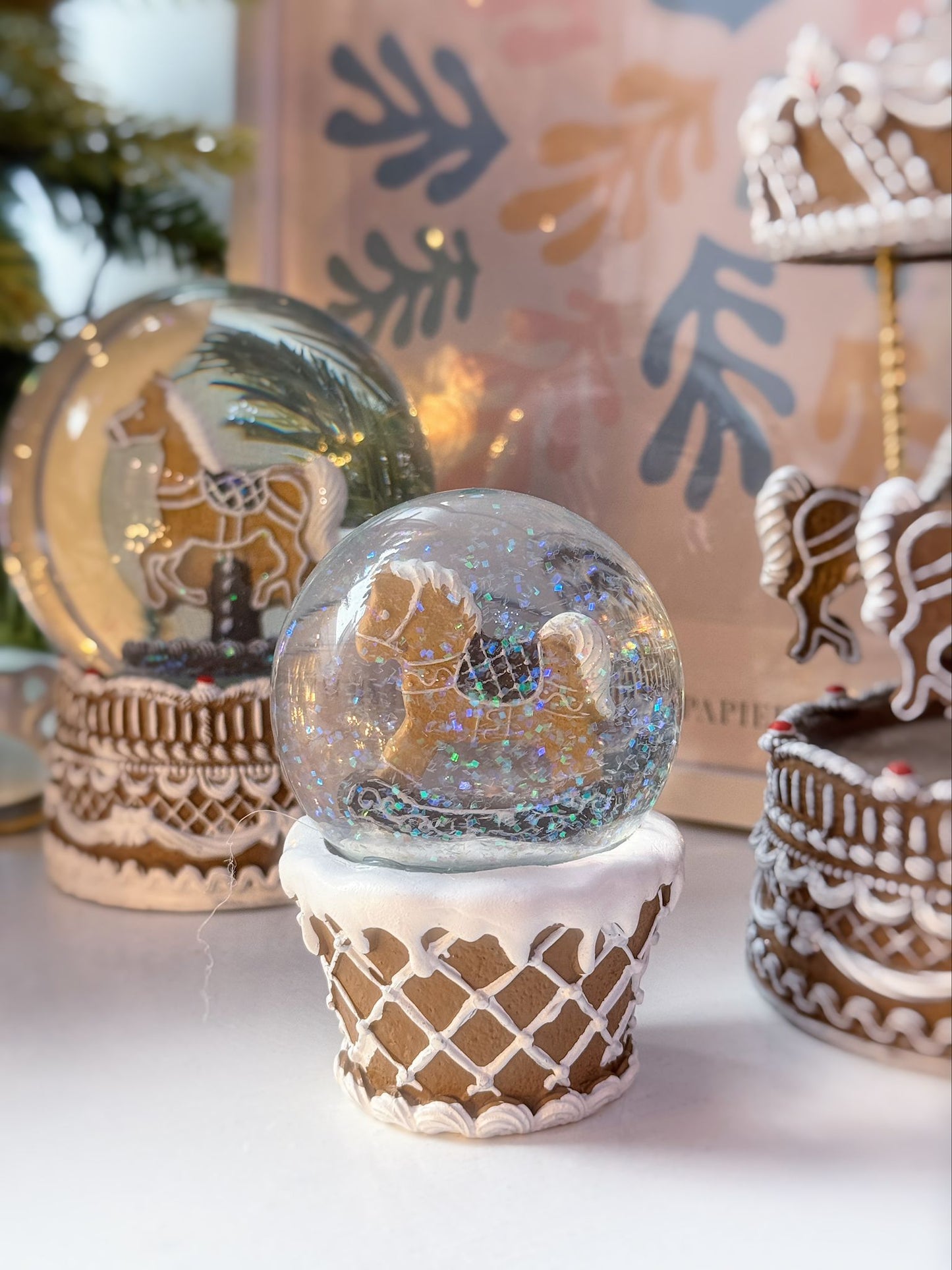 Palla di neve cavallo marzapane