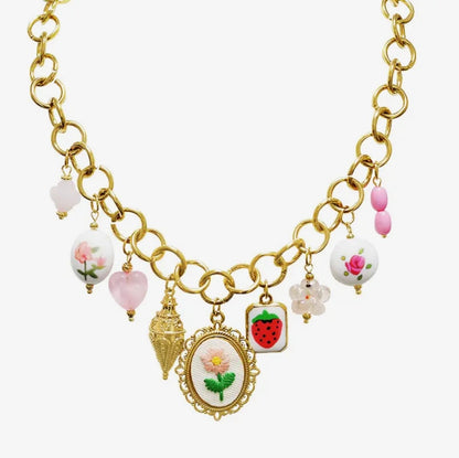 Collana a catena con charms