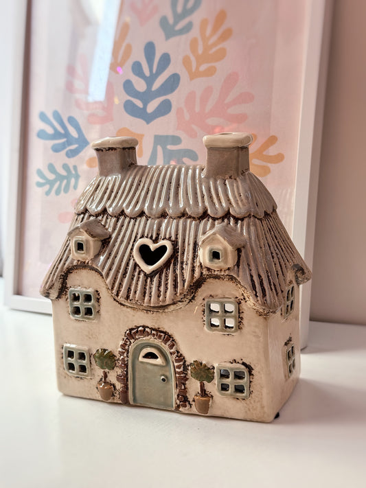 Casetta cottagecore porta tealight in beige