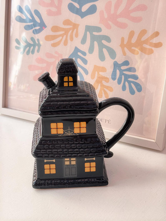 Tazza casa infestata