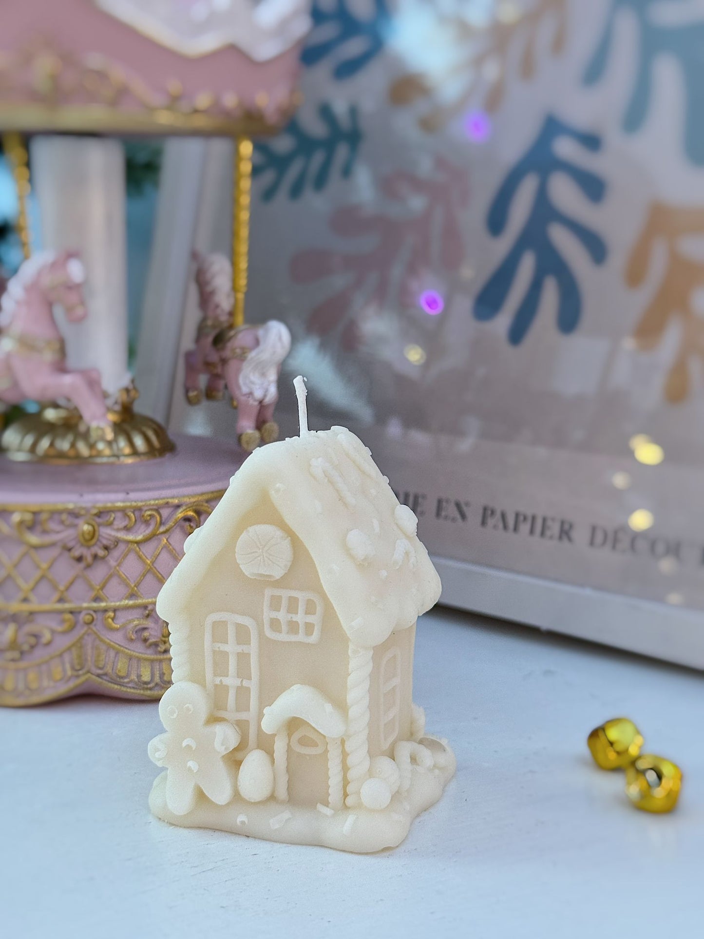 Candela casetta pan di zenzero