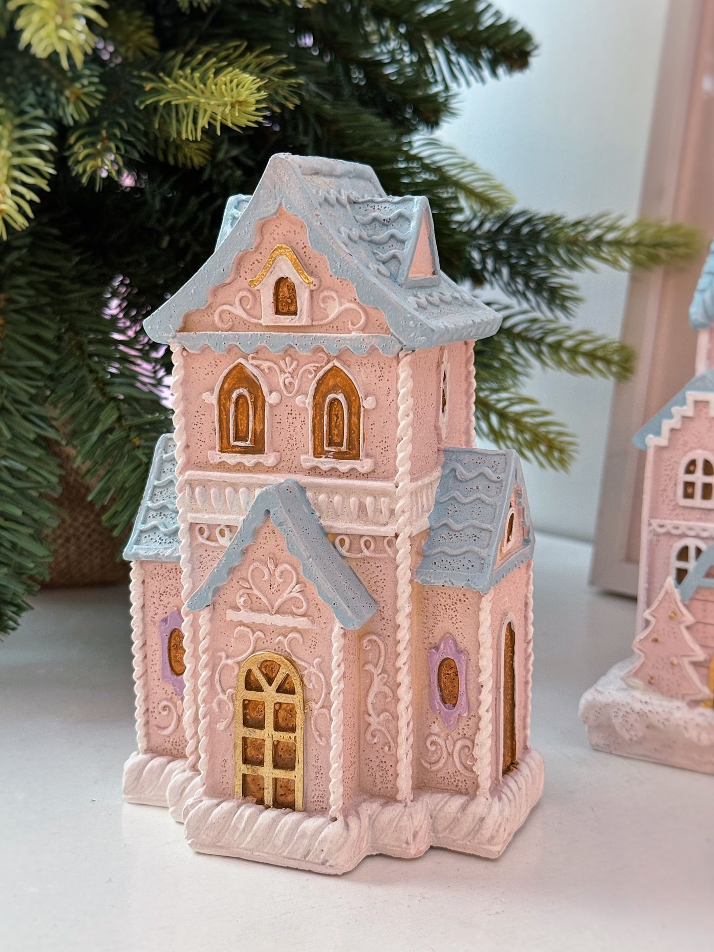 Casa pan di zenzero rosa LED 10x8x16 cm